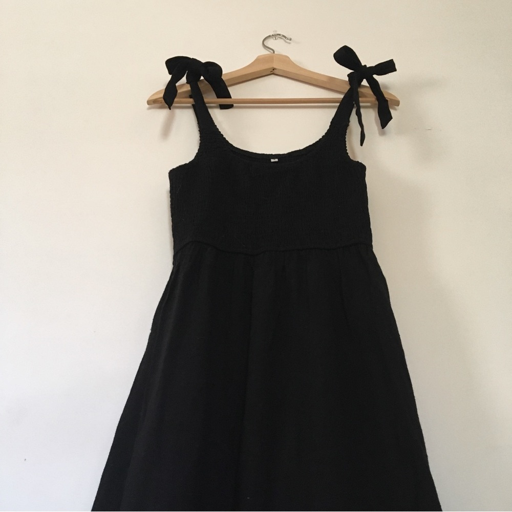 Linen Midi Dress - Picture 5 of 13